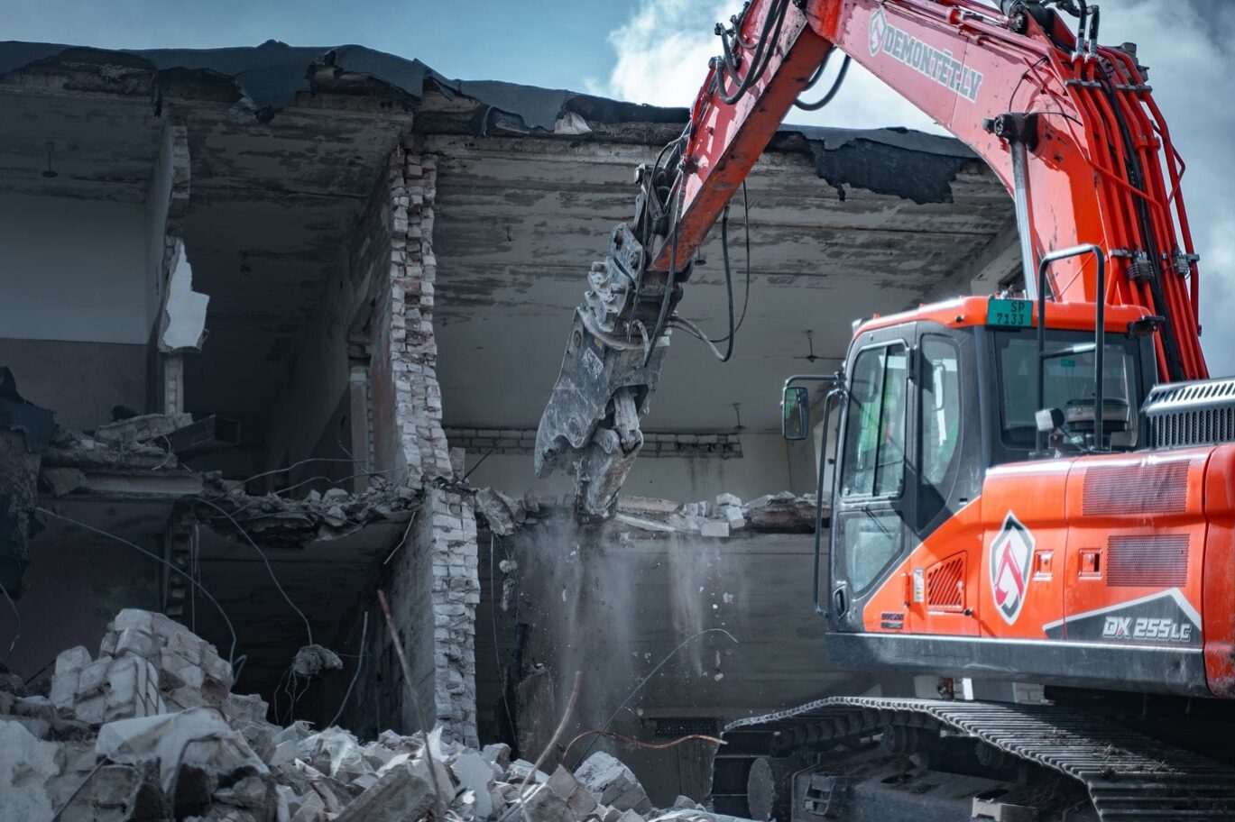 Услуги демонтажа 4 AJurcinsPhoto 26 min 1